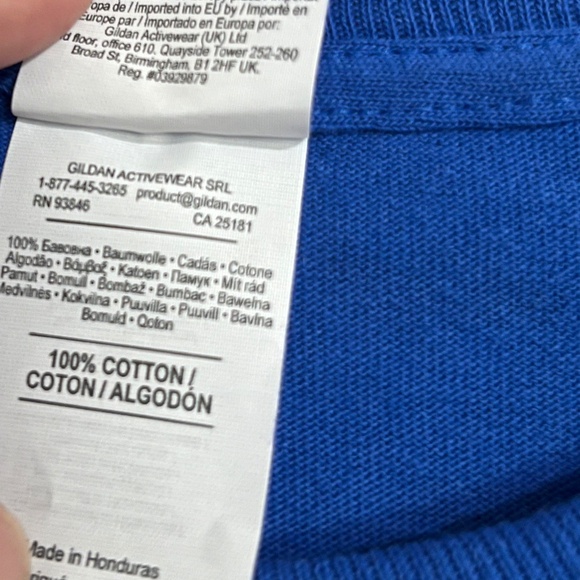 Gildan Women’s Blue Multi Dungeons and Cats Print 100% Cotton Shirt Sz-S - Picture 4 of 4